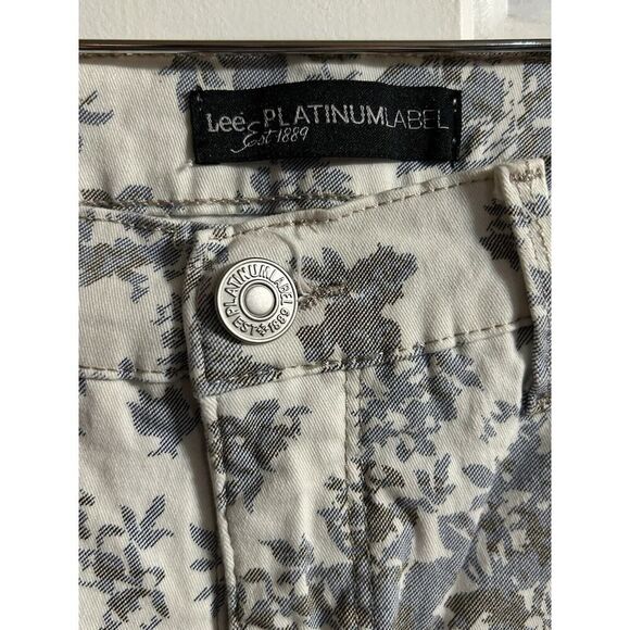 Lee Platinum Label Blue Blk White Capris Women’s 12 Medium EUC Back To School - Picture 3 of 11